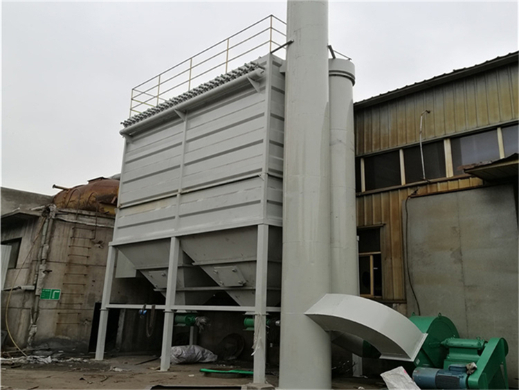 <b>LMCD型長(zhǎng)袋離線脈沖除塵器</b>